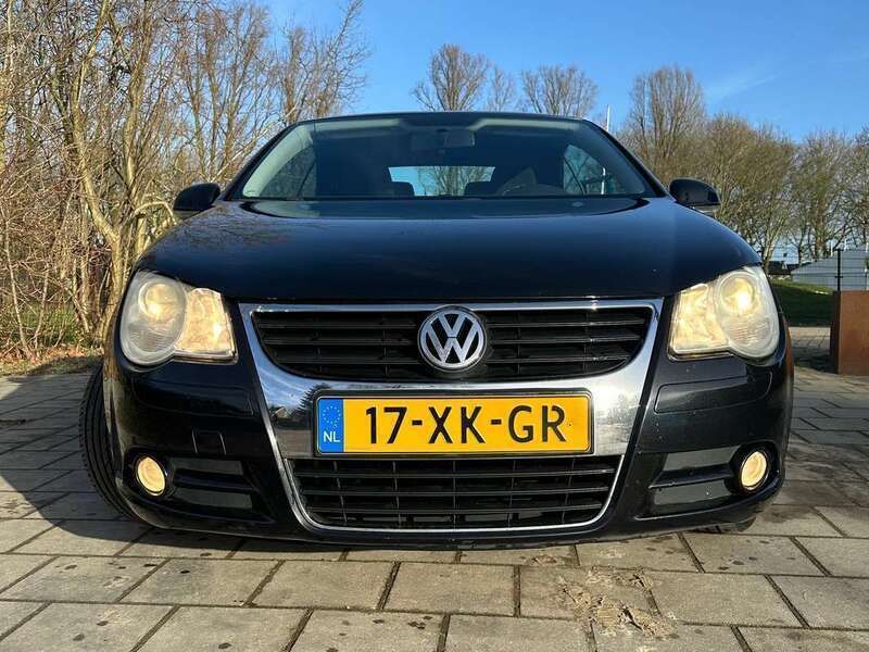 Zwart Gebruikt 2007 VW Eos Cabriolet | € 2.500 (Super prijs) - Afbeelding 1/4