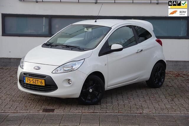 Wit Gebruikt 2012 Ford Ka Titanium X Hatchback | € 5.750 (Iets duurder) - Afbeelding 1/4
