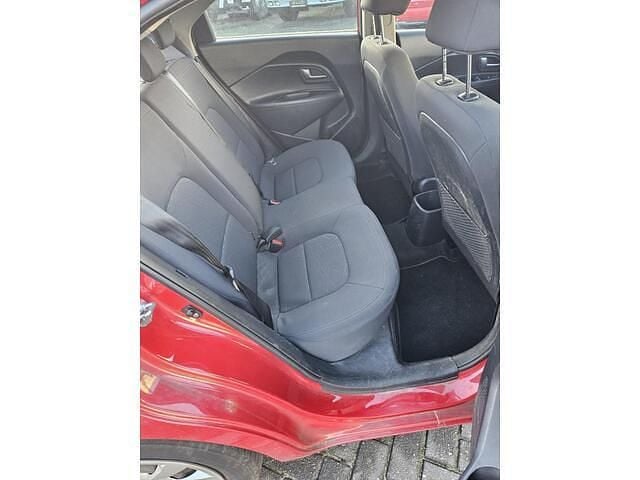 Occasion Kia Rio Comfort 86 PK (63 kW) 2013 Rood Hatchback
