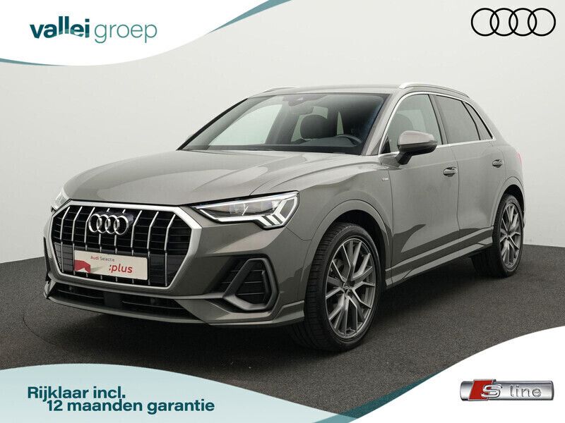 Grijs, metallic lak Gebruikt 2018 Audi Q3 S-Line SUV | € 32.900 (Iets duurder) - Afbeelding 1/4