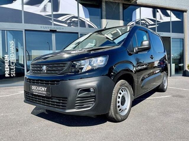 Zwart Gebruikt 2022 Peugeot Partner MPV | € 21.500 - Afbeelding 1/4