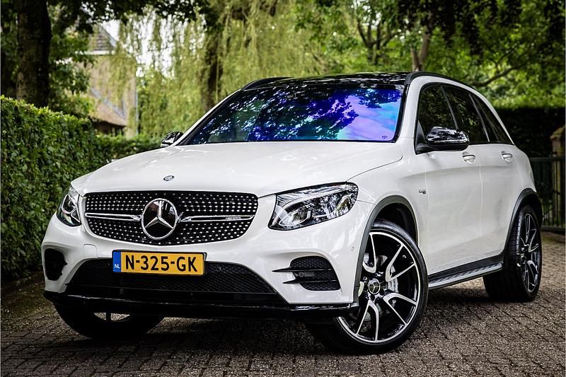 Wit Gebruikt 2017 Mercedes GLC43 AMG AMG SUV | € 38.450 (Eerlijke prijs) - Afbeelding 1/4