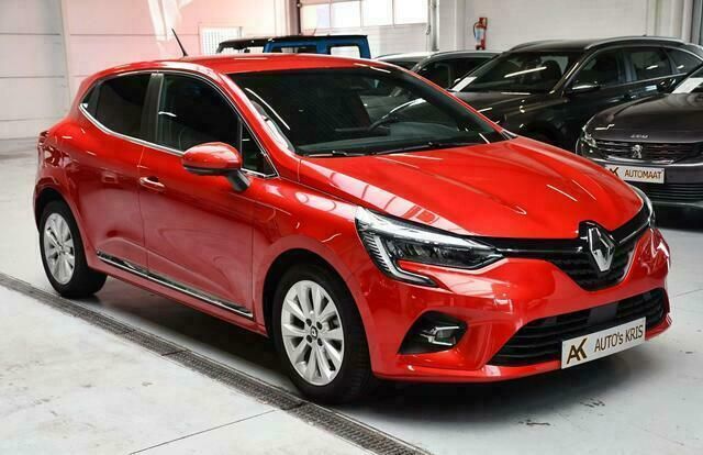 Occasion Renault Clio V Intens 91 PK (66 kW) 2021 Rood Sedan