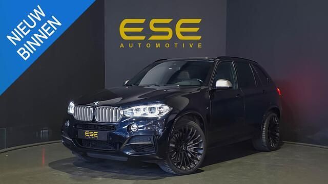 Zwart Occasion 2015 BMW X5 SUV | € 23.995 (Duur) - Afbeelding 1/4