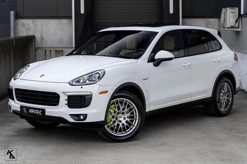 Wit Gebruikt 2016 Porsche Cayenne Sport SUV | € 35.499 (Goede deal) - Afbeelding 1/4