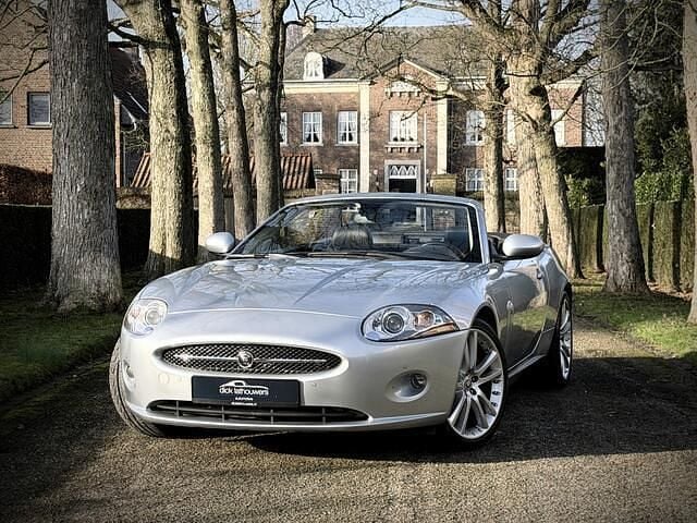 Grijs Occasion 2006 Jaguar XK Cabriolet | € 24.950 (Goede deal) - Afbeelding 1/4