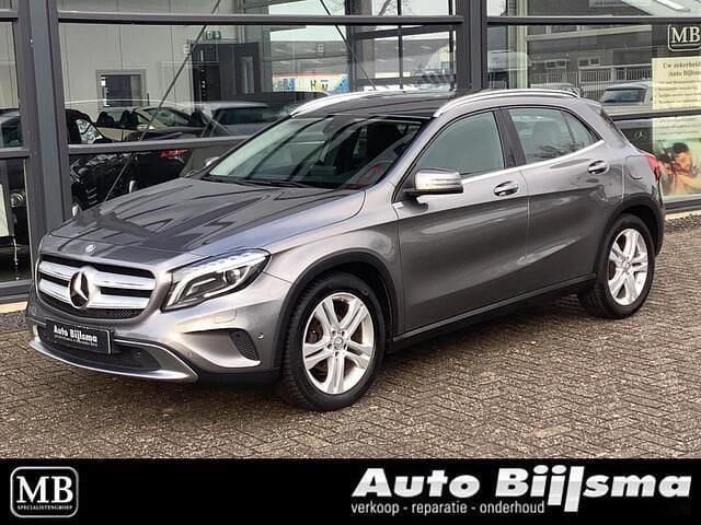 Overige Occasion 2016 Mercedes GLA200 SUV | € 13.995 (Super prijs) - Afbeelding 1/4