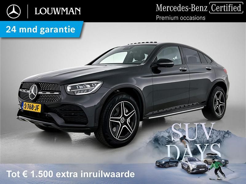 Grijs (metallic) Gebruikt 2023 Mercedes GLC300 Business Coupé | € 57.850 (Eerlijke prijs) - Afbeelding 1/4