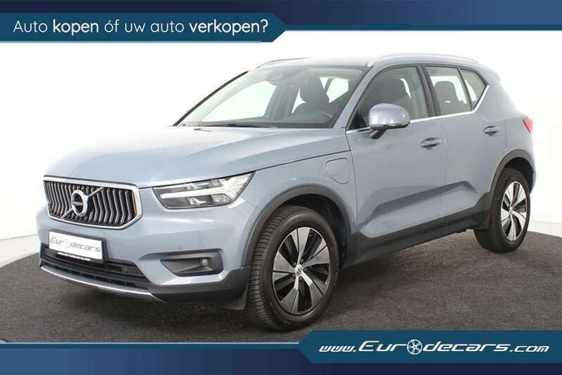 Blauw Gebruikt 2021 Volvo XC40 Inscription SUV | € 26.850 (Super prijs) - Afbeelding 1/4