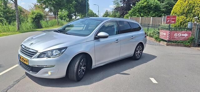 Grijs Gebruikt 2015 Peugeot 308 Style Stationwagen | € 4.200 (Super prijs) - Afbeelding 1/4