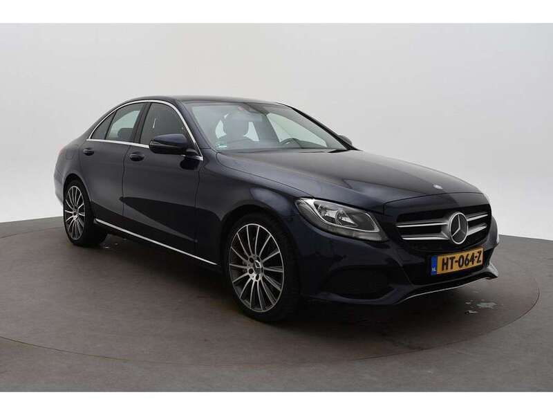 Blauw Gebruikt 2015 Mercedes C350e Edition Sedan | € 16.950 (Goede deal) - Afbeelding 1/4
