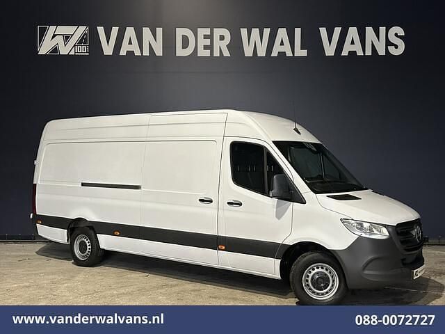 Wit Occasion 2022 Mercedes Sprinter Van | € 29.750 (Duur) - Afbeelding 1/4