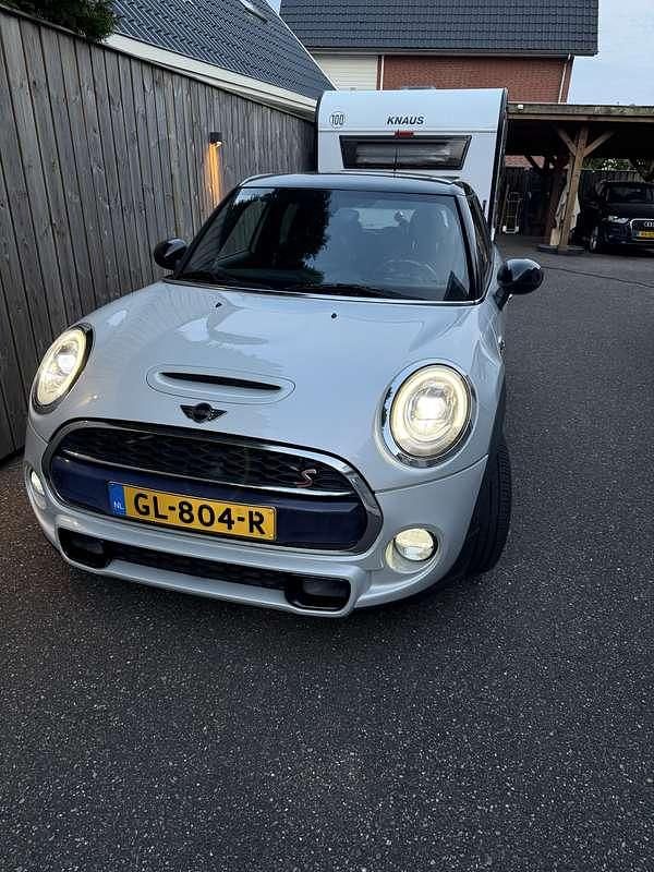 Wit Gebruikt 2015 Mini Cooper S Chili Hatchback | € 16.900 (Eerlijke prijs) - Afbeelding 1/4