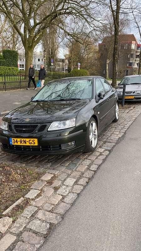 Groen Occasion 2005 Saab 9-3 Sedan | € 2.250 (Goede deal) - Afbeelding 1/4