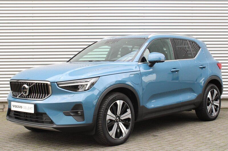 Blauw Gebruikt 2023 Volvo XC40 Ultimate SUV | € 45.500 (Duur) - Afbeelding 1/4