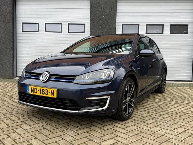 Occasion VW Golf VII GTE 150 PK (110 kW) 2016 Blauw Hatchback