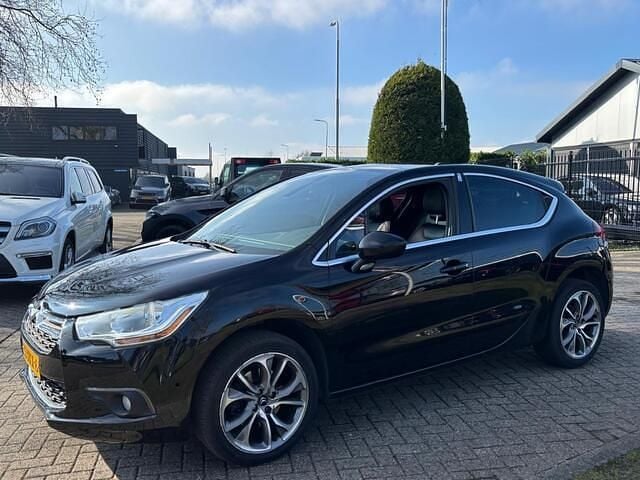 Occasion Citroën DS4 So Chic 156 PK (114 kW) 2012 Zwart Hatchback