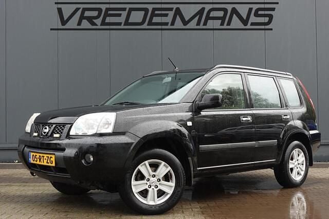 Zwart Gebruikt 2005 Nissan X-Trail Comfort SUV | € 2.750 (Goede deal) - Afbeelding 1/4