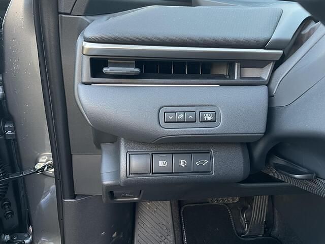 Grijs Nieuw 2025 Toyota bZ4X Executive SUV | € 49.995 (Eerlijke prijs) - Afbeelding 1/2