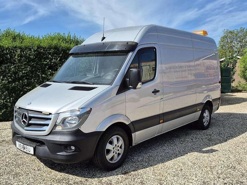Zilver Gebruikt 2015 Mercedes Sprinter Van | € 16.900 (Iets duurder) - Afbeelding 1/4