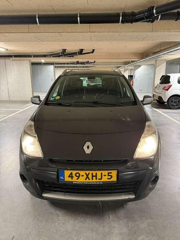 Zwart Gebruikt 2012 Renault Clio GrandTour Stationwagen | € 2.350 (Eerlijke prijs) - Afbeelding 1/4