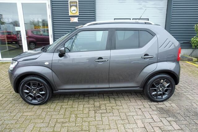 Occasion Suzuki Ignis 90 PK (66 kW) 2017 Grijs (metallic) SUV
