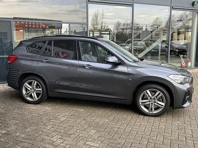 Occasion BMW X1 Executive 180 PK (132 kW) 2021 Grijs (metallic) SUV