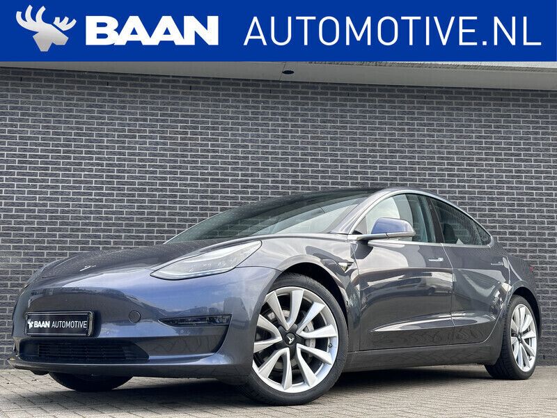 Grijs Gebruikt 2019 Tesla Model 3 Long Range Sedan | € 22.900 (Eerlijke prijs) - Afbeelding 1/4