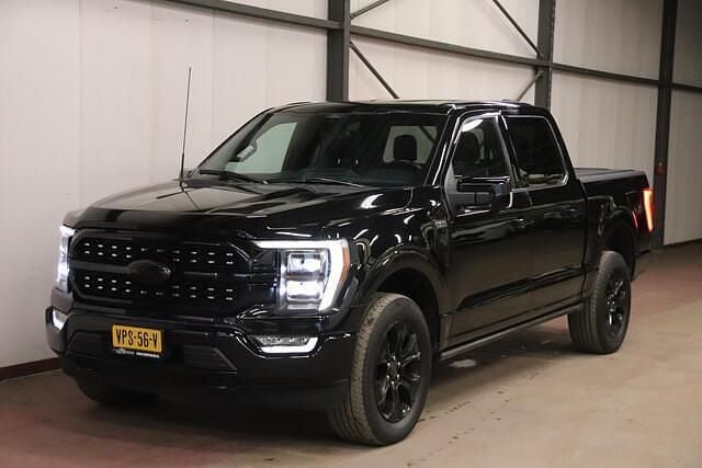 Zwart Gebruikt 2022 Ford F-150 Platinum Pickup | € 52.900 (Eerlijke prijs) - Afbeelding 1/4