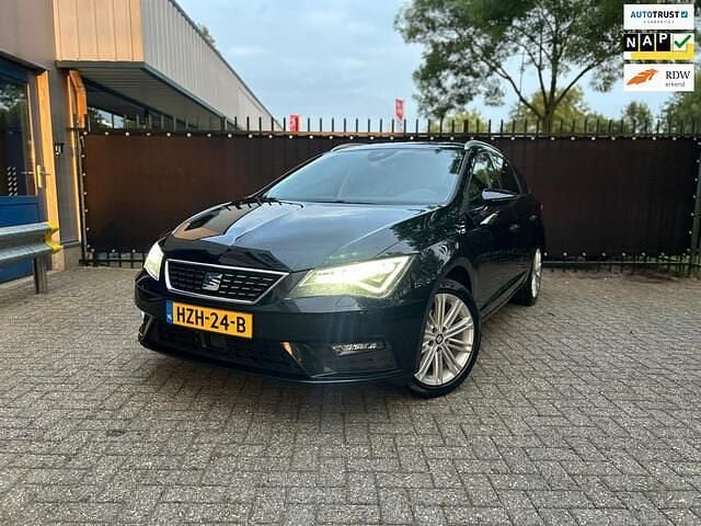 Zwart Gebruikt 2017 Seat Leon ST Business Stationwagen | € 13.995 (Eerlijke prijs) - Afbeelding 1/4