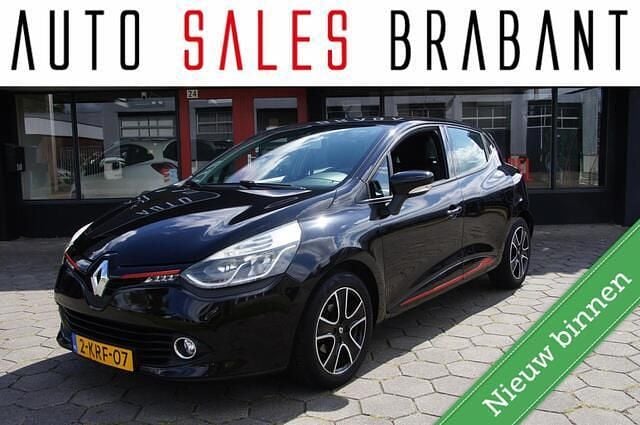 Zwart, metallic lak Gebruikt 2013 Renault Clio IV Expression Hatchback | € 4.990 (Goede deal) - Afbeelding 1/4