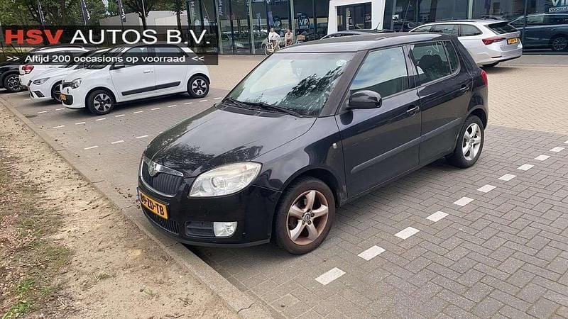 Zwart Gebruikt 2008 Skoda Fabia Sport Hatchback | € 2.999 (Eerlijke prijs) - Afbeelding 1/3