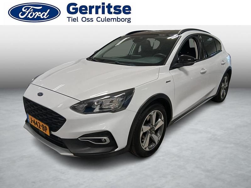 Wit Occasion 2020 Ford Focus Business Edition Hatchback | € 17.950 (Eerlijke prijs) - Afbeelding 1/3