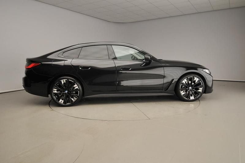 Occasion BMW 420 Comfort Edition 184 PK (135 kW) 2025 Zwart (metallic) Coupé
