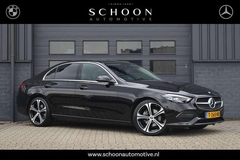 Zwart Gebruikt 2022 Mercedes C180 Luxury Sedan | € 36.950 (Super prijs) - Afbeelding 1/3