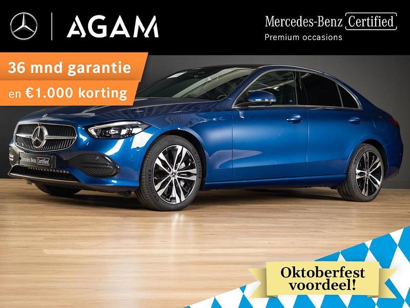 Blauw Gebruikt 2024 Mercedes C300 Luxury Sedan | € 46.950 (Goede deal) - Afbeelding 1/4