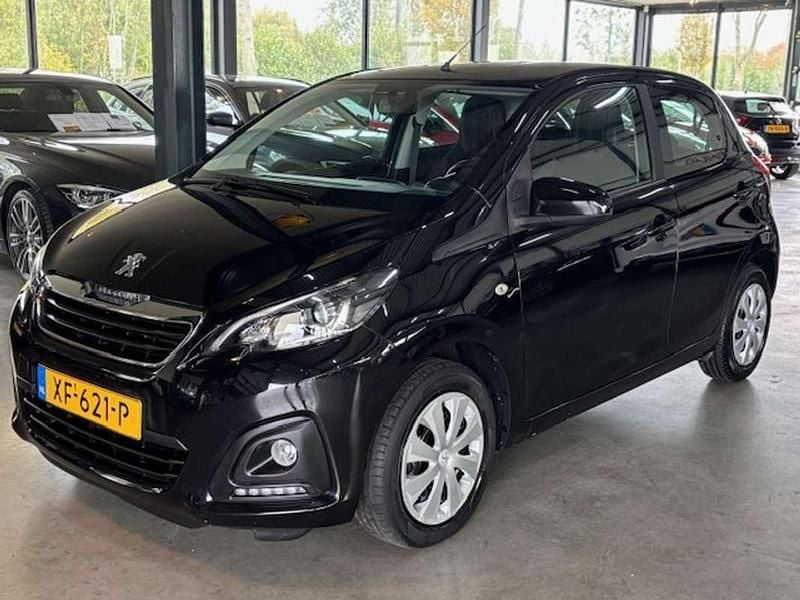 Zwart Gebruikt 2019 Peugeot 108 Active Hatchback | € 7.995 (Eerlijke prijs) - Afbeelding 1/4