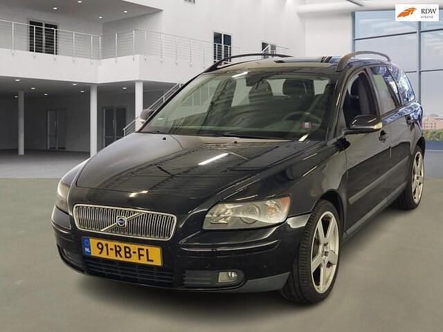 Zwart Gebruikt 2005 Volvo V50 Momentum Stationwagen | € 2.200 (Goede deal) - Afbeelding 1/4