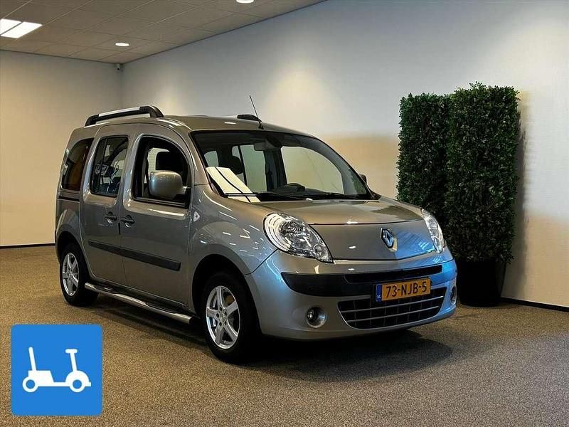 Grijs Gebruikt 2010 Renault Kangoo MPV | € 14.950 - Afbeelding 1/3