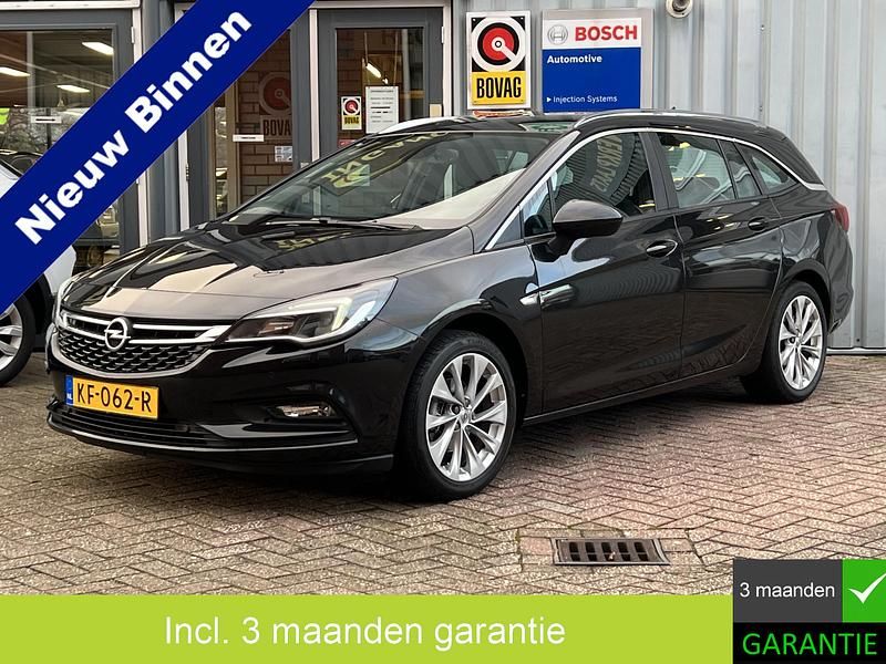 Zwart Gebruikt 2016 Opel Astra Business Stationwagen | € 8.950 (Duur) - Afbeelding 1/4