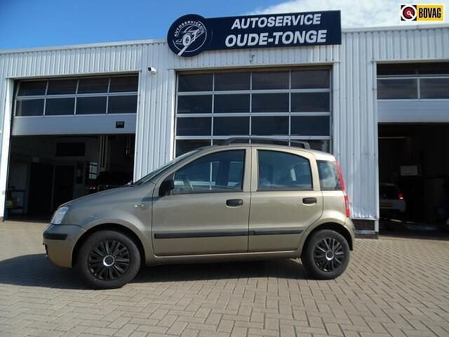 Beige Gebruikt 2007 Fiat Panda Hatchback | € 3.250 (Duur) - Afbeelding 1/4