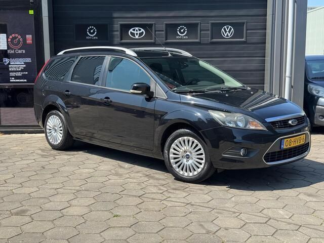Zwart Gebruikt 2009 Ford Focus Titanium Stationwagen | € 1.950 (Eerlijke prijs) - Afbeelding 1/4
