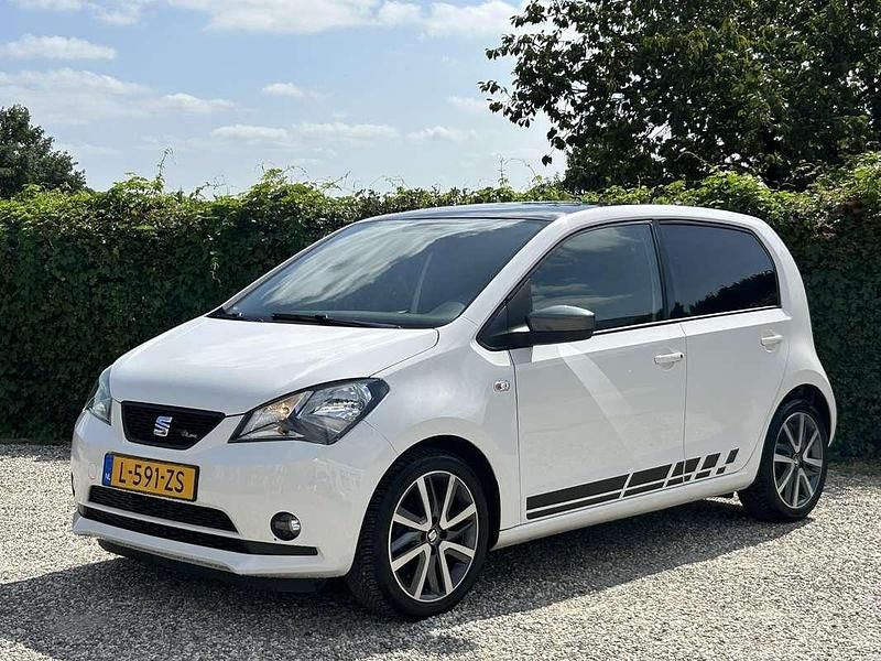 Wit Gebruikt 2018 Seat Mii FR Hatchback | € 7.999 (Eerlijke prijs) - Afbeelding 1/4
