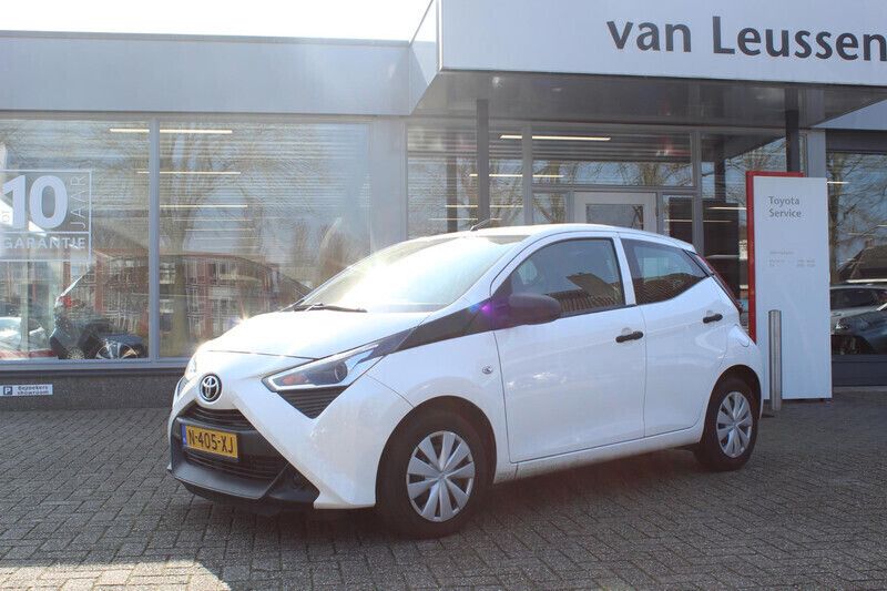 Gebruikt 2022 Toyota Aygo Hatchback | € 12.999 (Super prijs) - Afbeelding 1/1