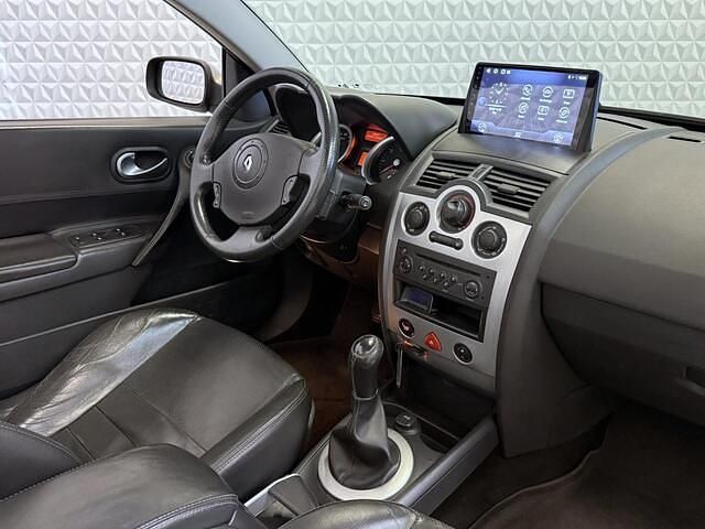 Occasion Renault Mégane Cabriolet Luxe 113 PK (83 kW) 2005 Beige (metallic) Cabriolet