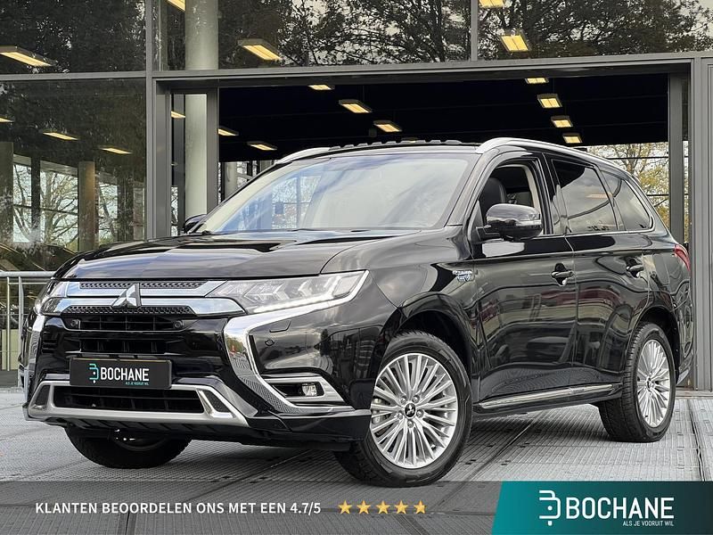 Amethyst black p Gebruikt 2021 Mitsubishi Outlander P-HEV Intense+ SUV | € 21.900 (Goede deal) - Afbeelding 1/4