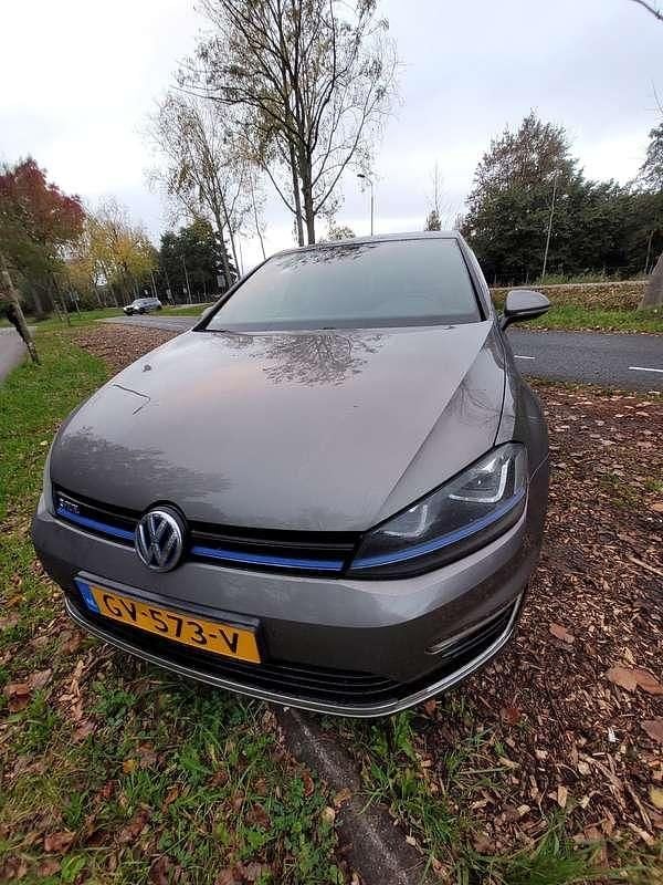 Gebruikt 2015 VW Golf VII GTE | € 12.250 (Eerlijke prijs) - Afbeelding 1/4