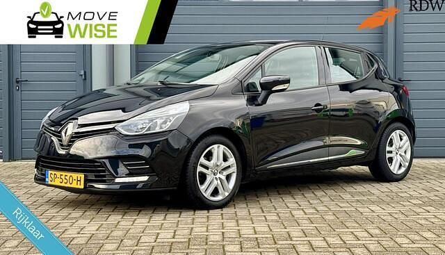 Zwart (metallic) Occasion 2018 Renault Clio IV Zen Hatchback | € 6.945 (Eerlijke prijs) - Afbeelding 1/4