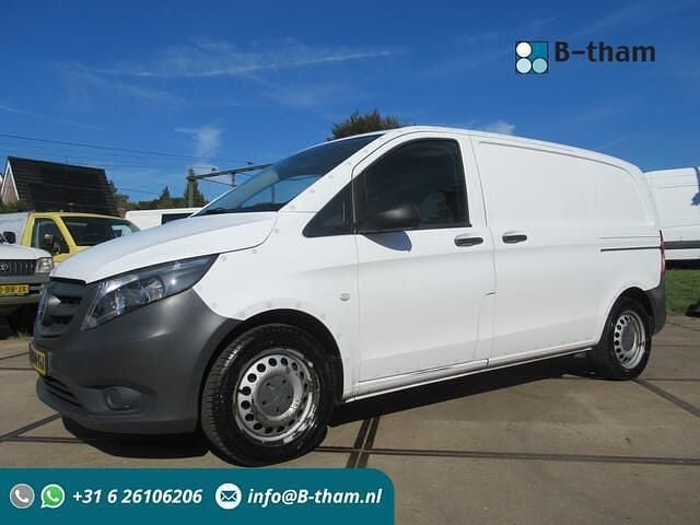 Wit Gebruikt 2017 Mercedes Vito MPV | € 11.900 (Super prijs) - Afbeelding 1/4