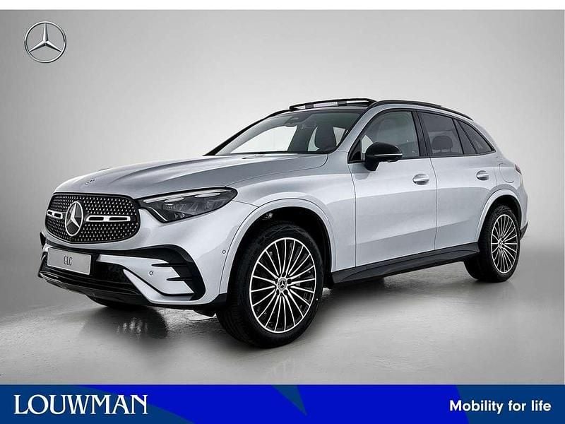 Zilver Nieuw 2025 Mercedes GLC300e Sport Edition SUV | € 80.076 (Goede deal) - Afbeelding 1/4